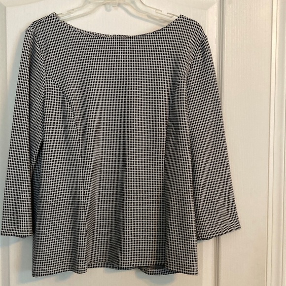 Talbots Black & White Top. Large - Picture 1 of 8